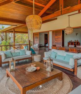 Gallery image of Villa Guaiuba linda casa com piscina e vista por mar ! in Icaraí
