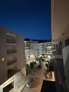 Το κτήριο όπου στεγάζεται  το διαμέρισμα