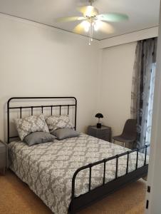 Postel nebo postele na pokoji v ubytování Dim-Paul
