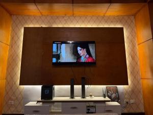 Imagen de la galería de Full furnished 3bed room apartment, en Dirē Kʼalu