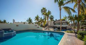 Bazén v ubytování Park Royal Homestay Los Cabos nebo v jeho okolí