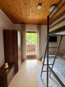 Postel nebo postele na pokoji v ubytování Gasthof Barlida