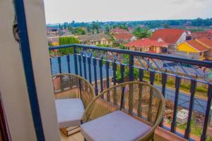 Μπαλκόνι ή βεράντα στο Iplus Penthouse, Ngoingwa Estate, Thika