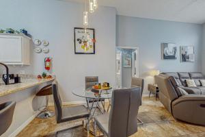 Gallery image of Enchanted Retreat in Haines City