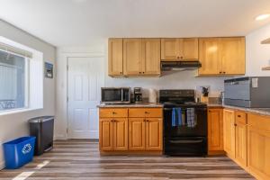 Foto de la galeria de Entire Apt in South Seattle Workspace and Yard a Seattle