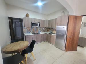 Η κουζίνα ή μικρή κουζίνα στο 2019 Cacique by Stay with Bear