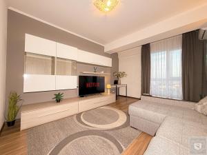 Μια τηλεόραση ή/και κέντρο ψυχαγωγίας στο RentHouse Apartments Ambient Light