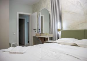 Postel nebo postele na pokoji v ubytování 3 Room Modern Apartment