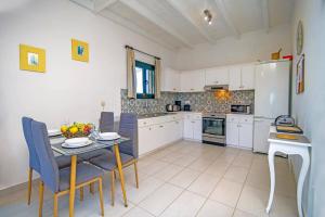 Kuchyňa alebo kuchynka v ubytovaní Villa Venetia by Villa Plus