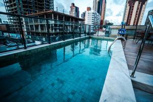 Bazén v ubytování Flat Vista Mar , Piscina - Perto da Praia Manaíra nebo v jeho okolí