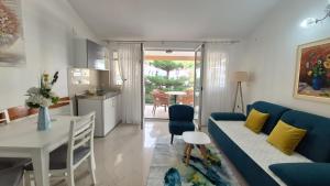 Χώρος καθιστικού στο Egon Apartments