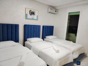 Fotografie z fotogalerie ubytování Appartement de 3 chambres avec piscine et climatiseur sur la Plage de Achakar v destinaci Tanger