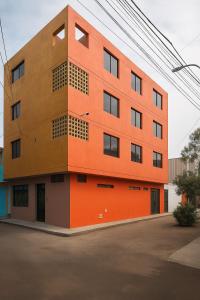 Το κτήριο όπου στεγάζεται  το διαμέρισμα