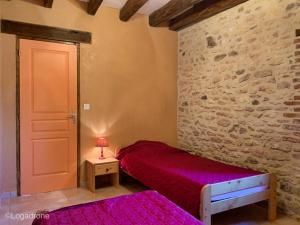 Postel nebo postele na pokoji v ubytování Maison confortable près des sites touristiques de la Dordogne - FR-1-616-143