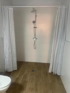 Ένα μπάνιο στο Triana Suite Apartament +19 φωτογραφίες
