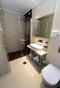 Koupelna v ubytování Alexandar Square Boutique Hotel