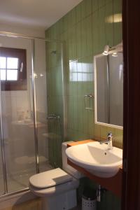Zdjęcie z galerii obiektu Villa Las Caletas del Mar - Heated Pool w Costa Teguise