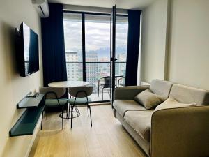 Φωτογραφία από το άλμπουμ του Квартира с отдельной спальней и видом на горы в новом комплексе Next apartments σε Angisa +21 φωτογραφίες