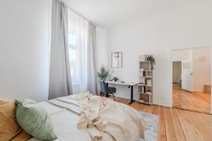 Postel nebo postele na pokoji v ubytování New 2 bedroom apt - Explorers & Remote workers!