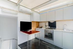 Køkken eller tekøkken på Dimora storica Torre Matta Otranto