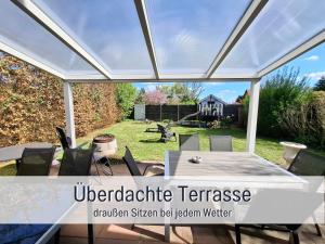 Φωτογραφία από το άλμπουμ του Ferienhaus Odisheim - Hunde willkommen, nicht nur geduldet - hoher Zaun - Terrasse - Infrarotkabine - familienfreundlich σε Odisheim