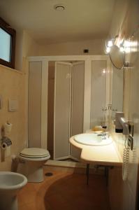 Koupelna v ubytování Hotel Barbieri