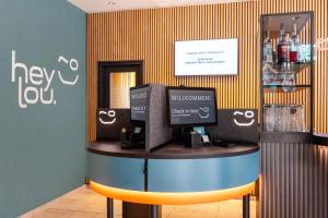 Posezení v ubytování Hey Lou Hotel Hildesheim