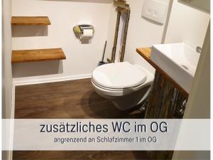 Φωτογραφία από το άλμπουμ του Ferienhaus Odisheim - Hunde willkommen, nicht nur geduldet - hoher Zaun - Terrasse - Infrarotkabine - familienfreundlich σε Odisheim