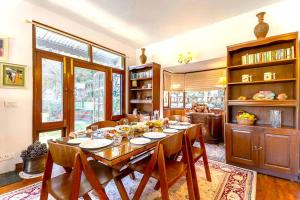 Φωτογραφία από το άλμπουμ του Bliss 3 Bedroom Villa Nainital Hills σε Bhowāli