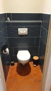 Ένα μπάνιο στο Maison du Portail +4 φωτογραφίες
