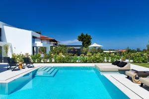 Bazén v ubytování Seasalt Luxury Villas nebo v jeho okolí + 42 fotografií