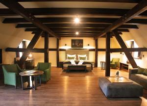 Posezení v ubytování Farmer Hotel Basedow + 37 fotografií
