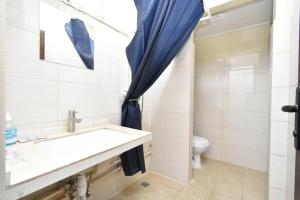 Fotografie z fotogalerie ubytování Runway Rooms v destinaci Zvartnots International Airport