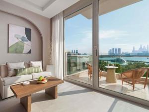 Balkón nebo terasa v ubytování Rixos The Palm Hotel & Suites - Ultra All Inclusive