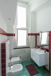 Phòng tắm tại House of Poseidon - Luxury Suite +17 ảnh