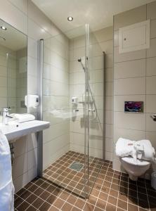 Koupelna v ubytování Klækken Hotel