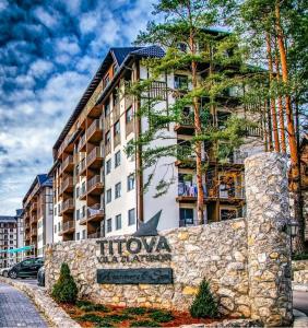 Το κτήριο όπου στεγάζεται  το διαμέρισμα