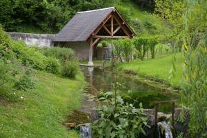 Zahrada ubytování La Source de Bury + 10 fotografií
