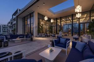 Et opholdsområde på Marassi luxury suites , the Address Resort , North coast