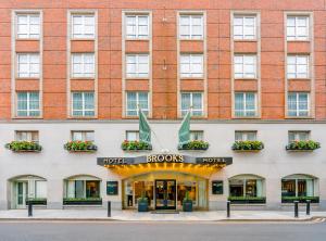 Majutusasutuse Brooks Hotel fassaad või sissepääs