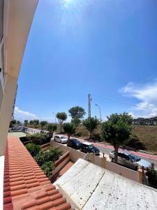 a view from the roof of a building with a parking lot at Appartement SOL in Empuriabrava