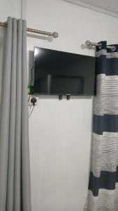 Televisyen dan/atau pusat hiburan di Sool chez l'habitant