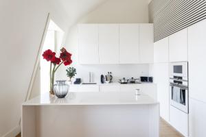 Una cocina o zona de cocina en Magnífico quarto com WC privativo Augusta Street