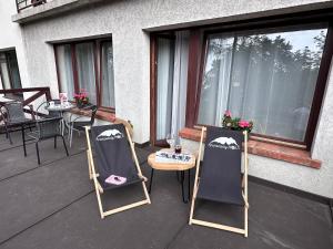 Balkón alebo terasa v ubytovaní Apartamenty MOŁS Zakopane