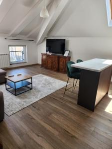 TV o dispositivi per l'intrattenimento presso New Lux