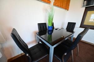 O zonă de relaxare la Penthouse View - FLH