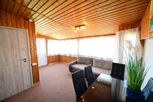 O zonă de relaxare la Penthouse View - FLH