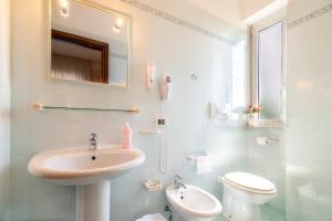 Koupelna v ubytování Hotel Marnie