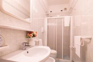 Koupelna v ubytování Hotel Marnie