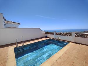 Hồ bơi trong/gần AP418 Villa Marivi